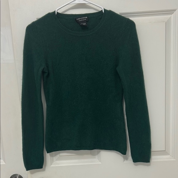 Lord & Taylor Cashmere Crew Neck Sweater Size Medium Green - Picture 1 of 5